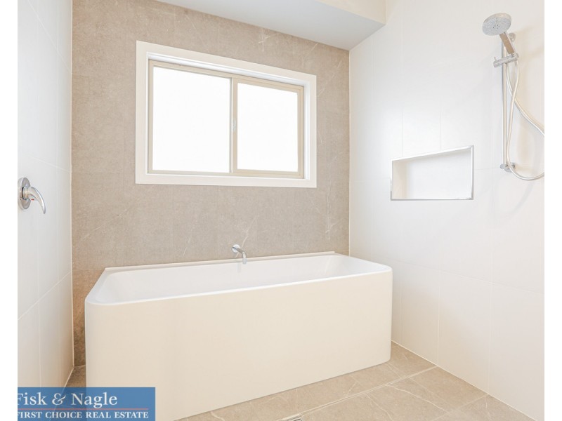 13 Philip Street, Wolumla NSW 2550