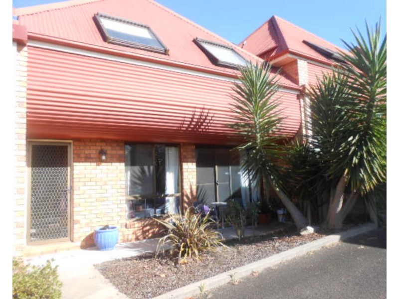 10/68 Upper Street, Bega NSW 2550