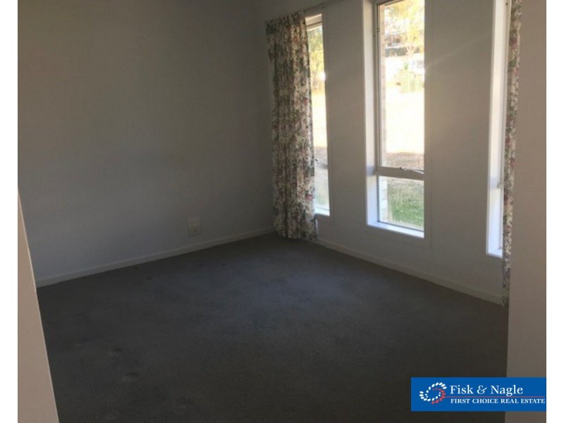 3 Game Crescent, Bega NSW 2550
