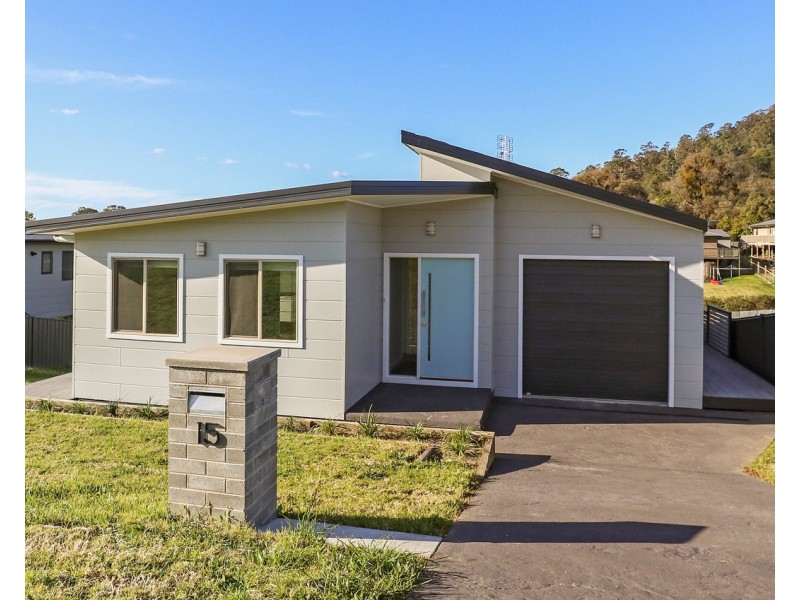 15 Philip Street, Wolumla NSW 2550