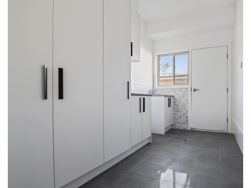 15 Philip Street, Wolumla NSW 2550