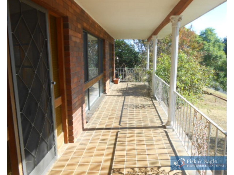 86 LynJohn Drive, Bega NSW 2550