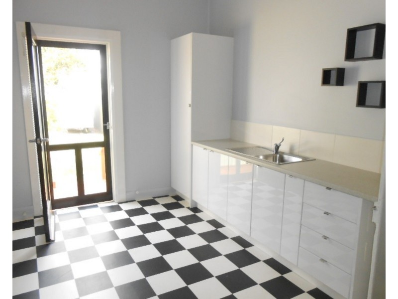 53 Fairview Street, Bega NSW 2550