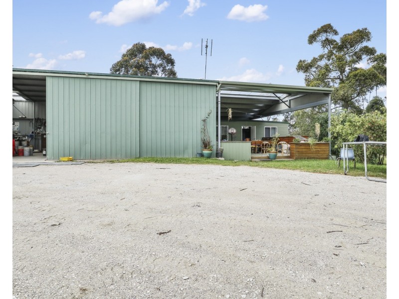 4 Settlers Road, Greigs Flat NSW 2549