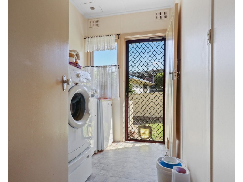 9 Bunyarra Drive, Bega NSW 2550