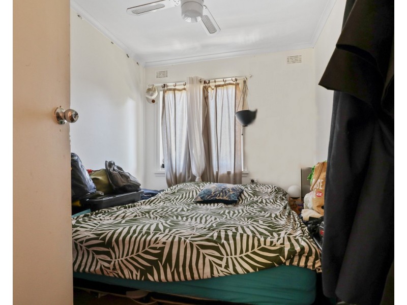 27 Girraween Crescent, Bega NSW 2550