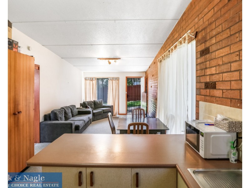 37 Parker Street, Bega NSW 2550