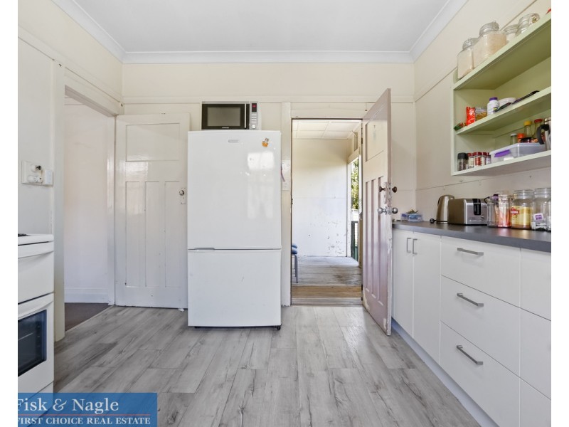 27 Parker Street, Bega NSW 2550