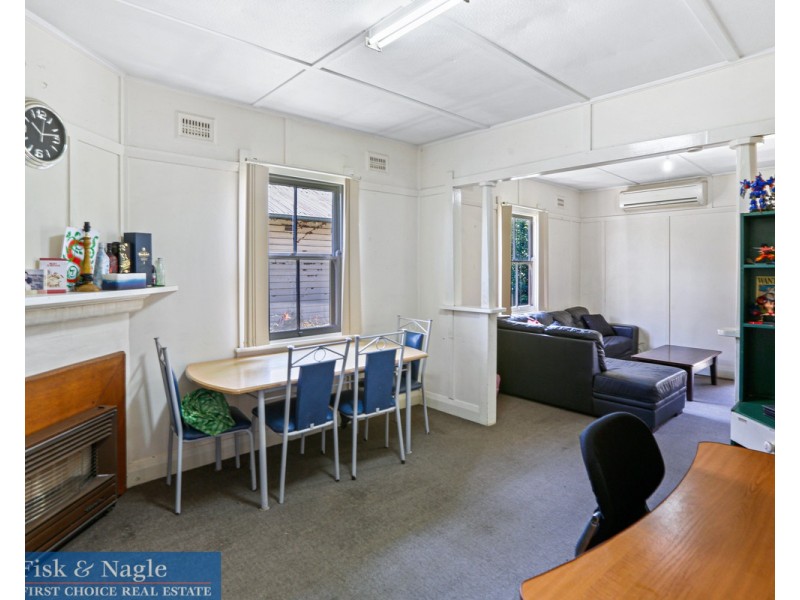 27 Parker Street, Bega NSW 2550