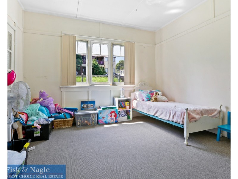 27 Parker Street, Bega NSW 2550