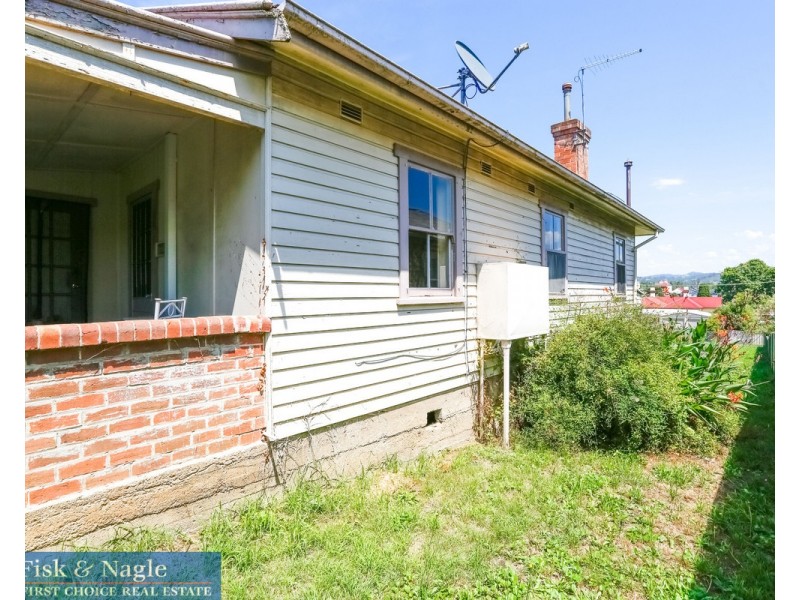 27 Parker Street, Bega NSW 2550