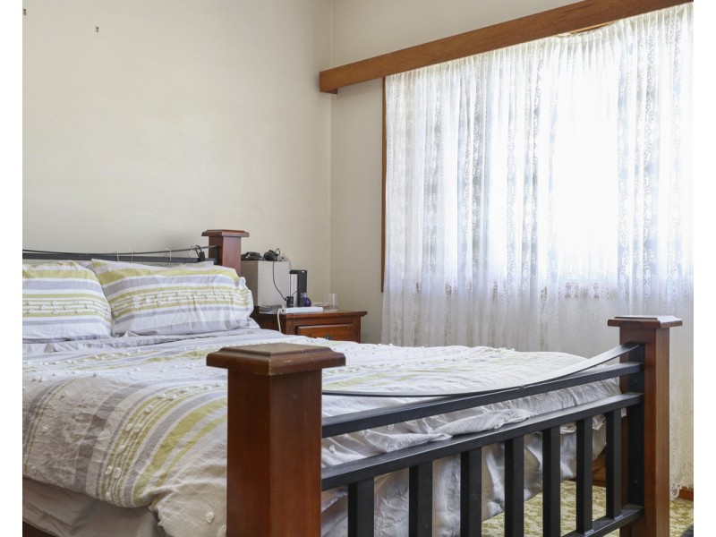 4 Meringo Street, Bega NSW 2550