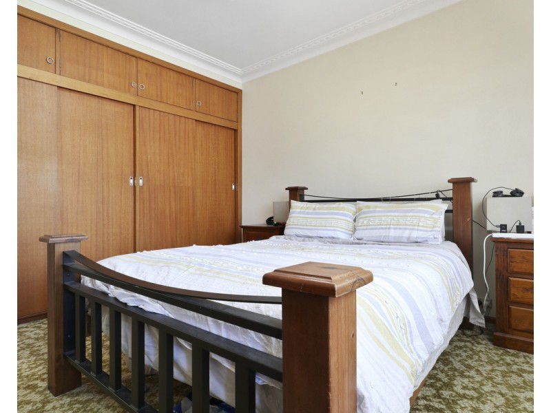 4 Meringo Street, Bega NSW 2550