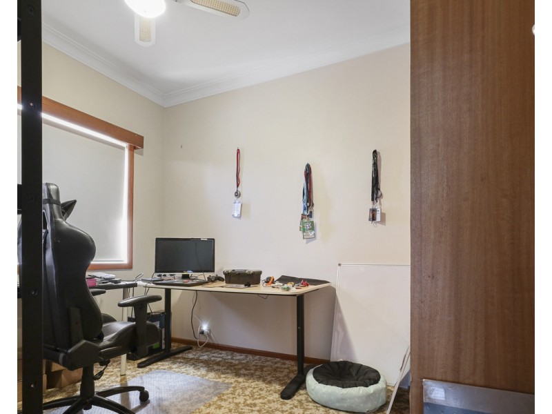 4 Meringo Street, Bega NSW 2550