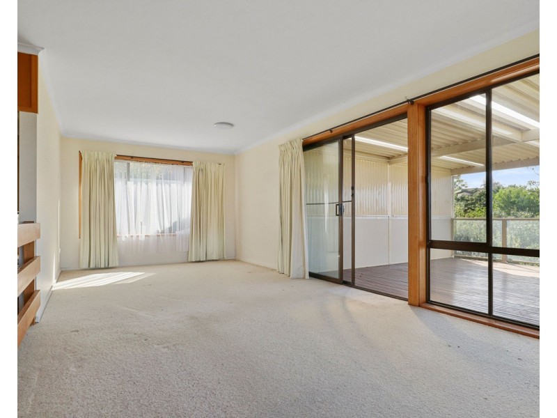 8 Waratah Court, Tura Beach NSW 2548