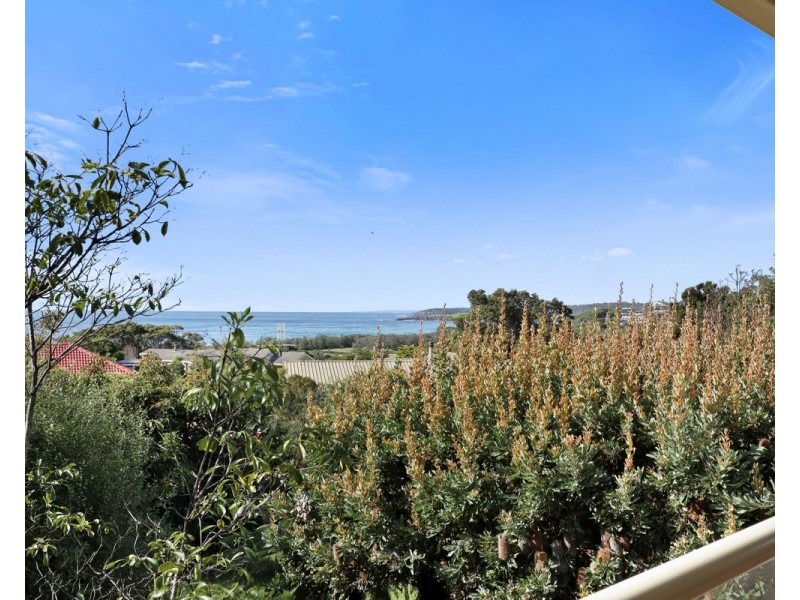 8 Waratah Court, Tura Beach NSW 2548
