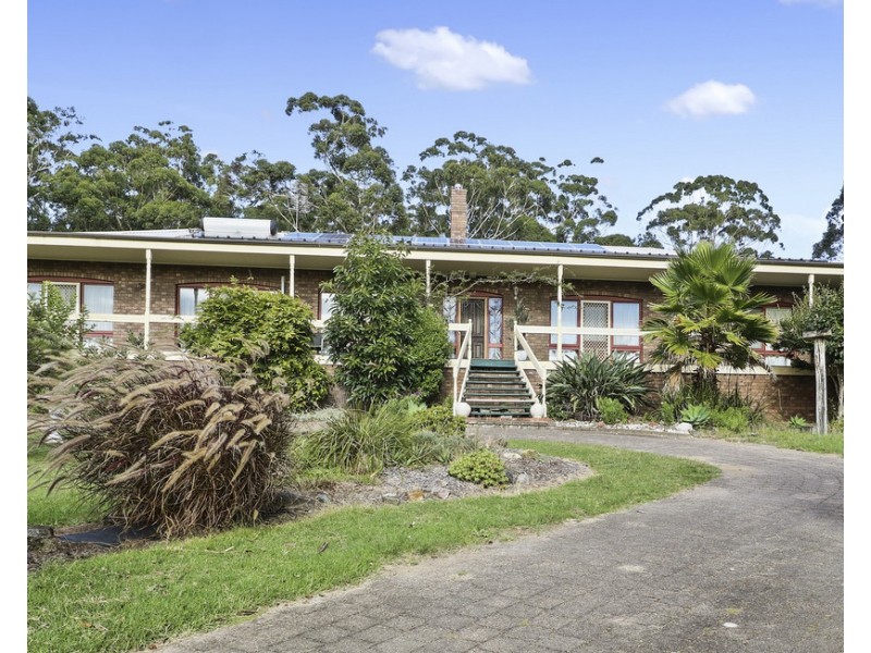 17 High Crescent, Tura Beach NSW 2548