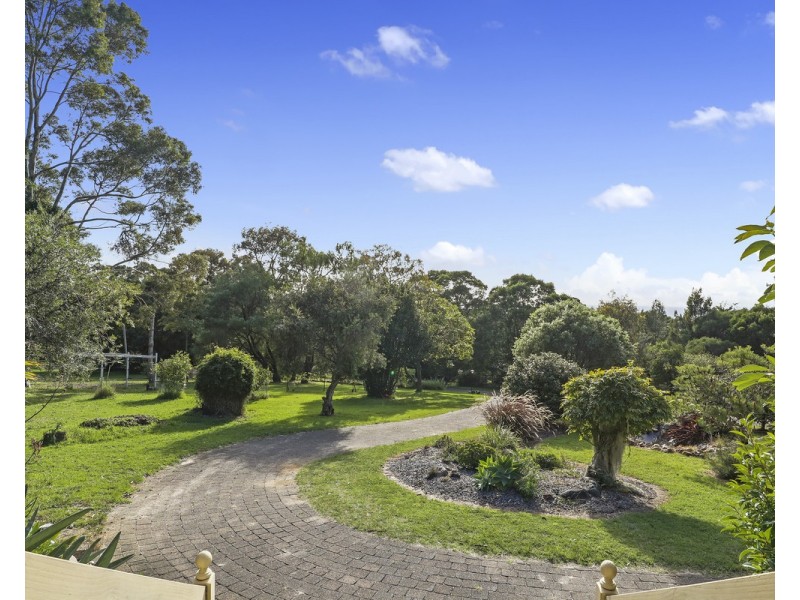 17 High Crescent, Tura Beach NSW 2548