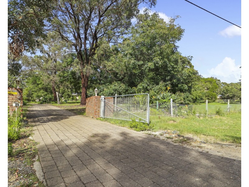 17 High Crescent, Tura Beach NSW 2548