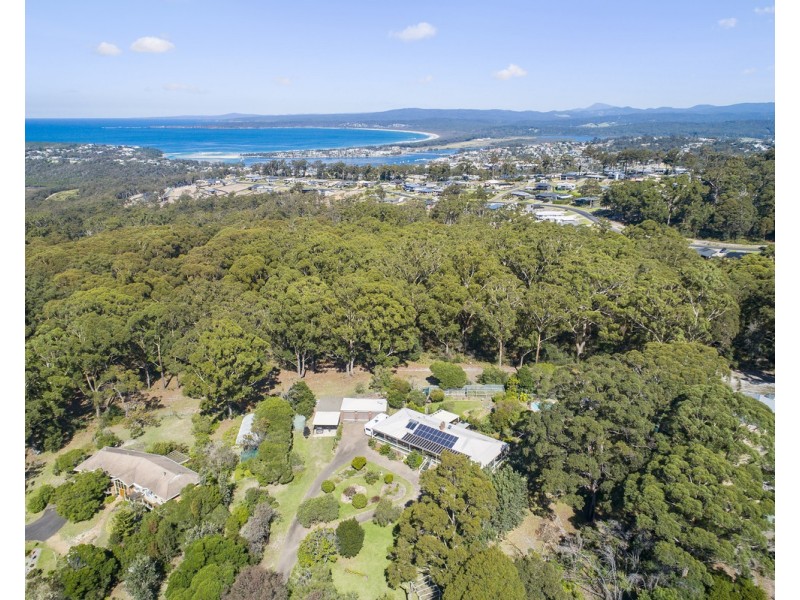 17 High Crescent, Tura Beach NSW 2548