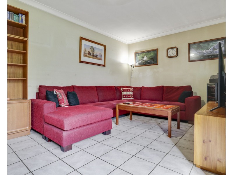 64 Ravenswood Street, Bega NSW 2550