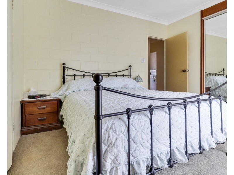 22 Manning Street, Bega NSW 2550