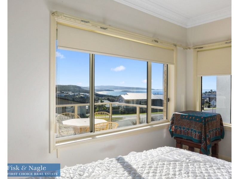 4 Bournda Circuit, Tura Beach NSW 2548