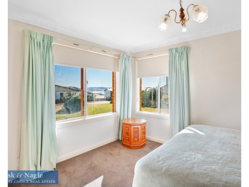 4 Bournda Circuit, Tura Beach NSW 2548