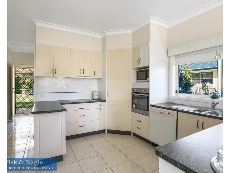 4 Bournda Circuit, Tura Beach NSW 2548