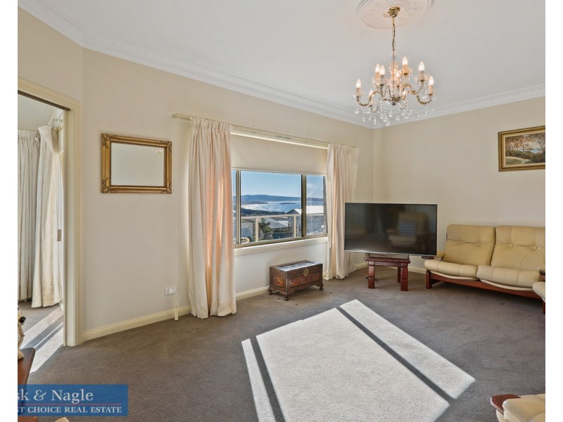 4 Bournda Circuit, Tura Beach NSW 2548