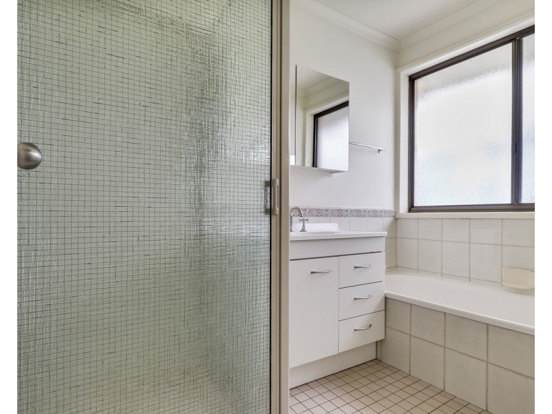 258 Auckland Street, Bega NSW 2550