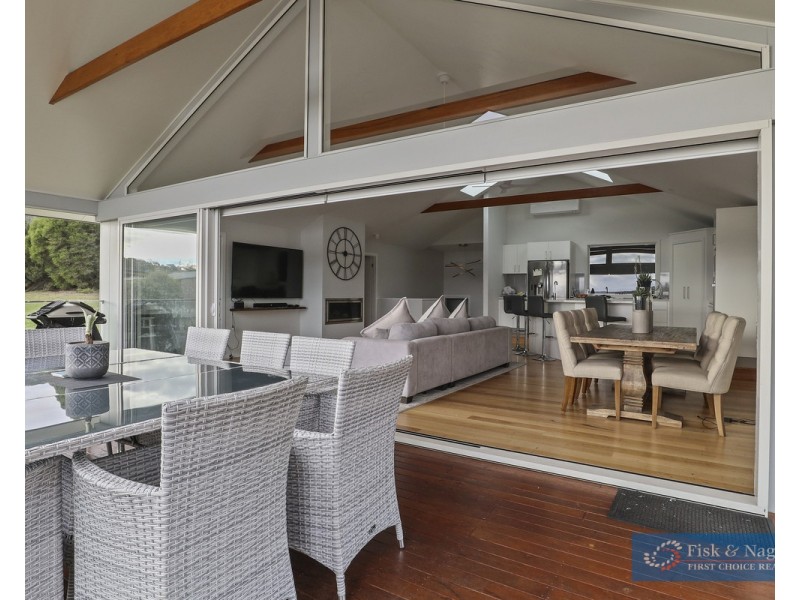 26 Bournda Circuit, Tura Beach NSW 2548