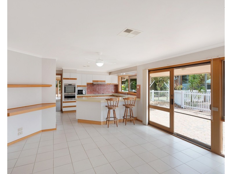 4a Surf Circle, Tura Beach NSW 2548