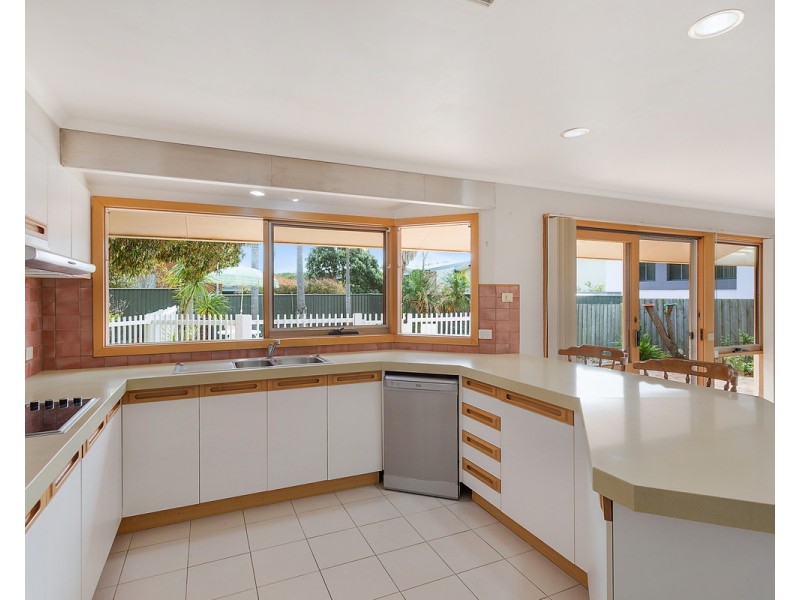 4a Surf Circle, Tura Beach NSW 2548