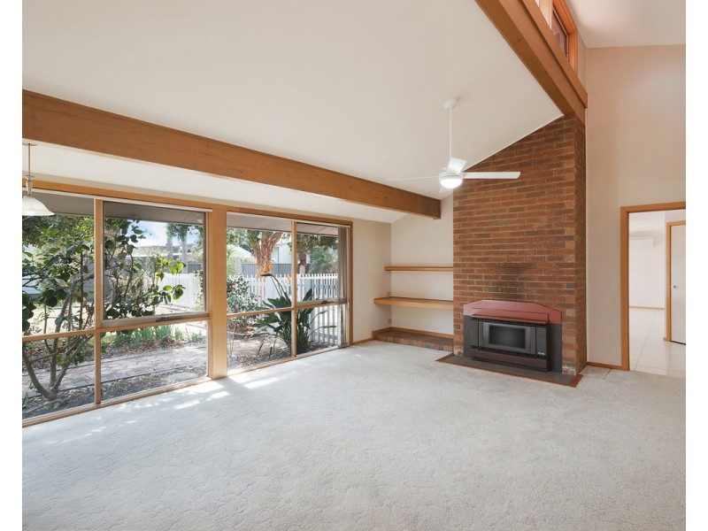 4a Surf Circle, Tura Beach NSW 2548