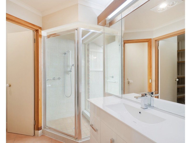 4a Surf Circle, Tura Beach NSW 2548