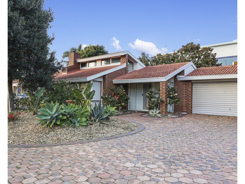 4a Surf Circle, Tura Beach NSW 2548