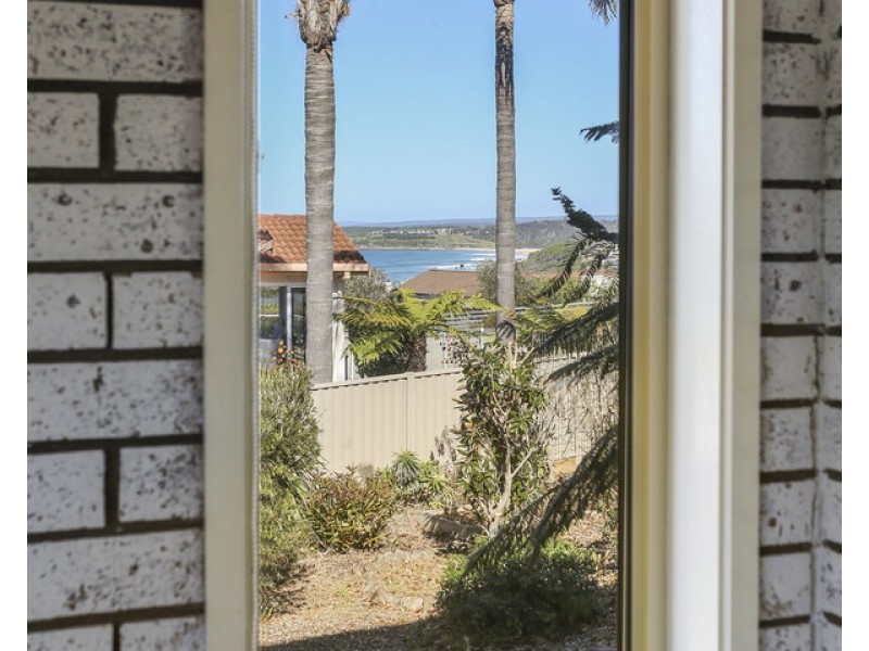 16 Beach View Court, Tura Beach NSW 2548