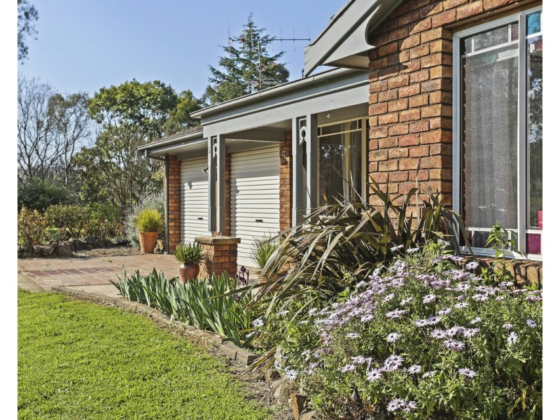 5 Miners Close, Bega NSW 2550
