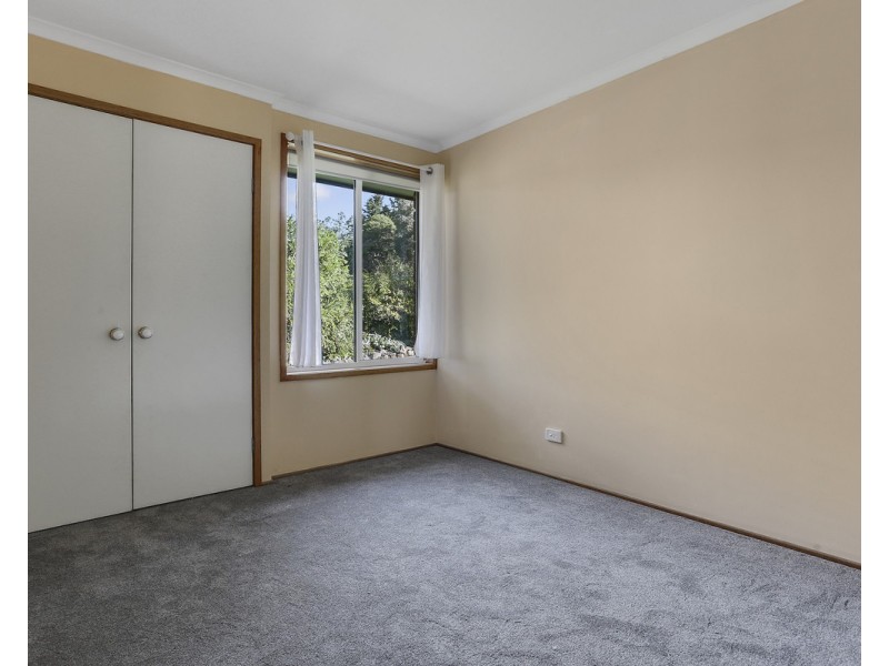 5 Miners Close, Bega NSW 2550