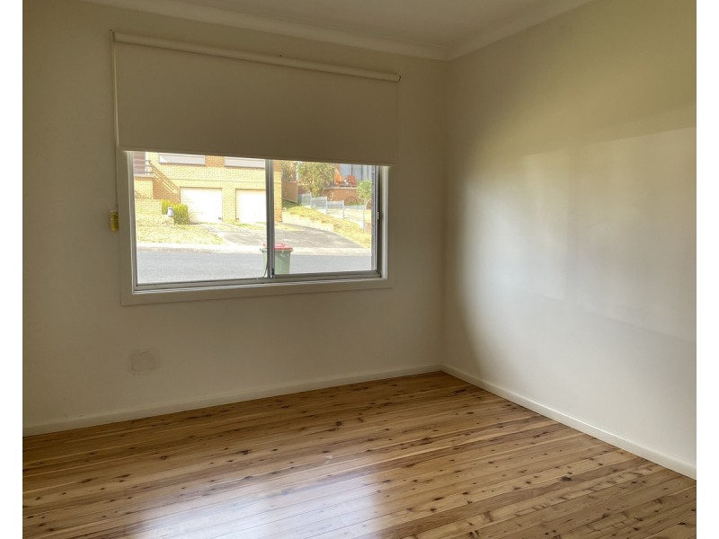 8 McKee Drive, Bega NSW 2550