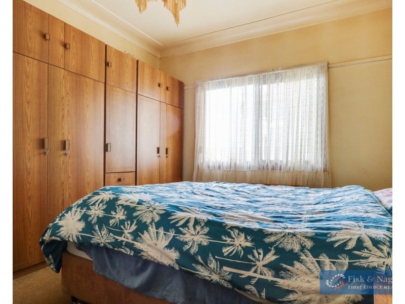 71 Meringo Street, Bega NSW 2550