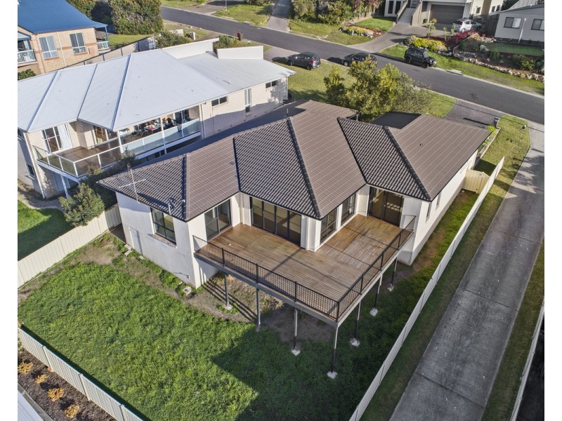 4D Elizabeth Parade, Tura Beach NSW 2548