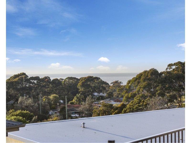 4D Elizabeth Parade, Tura Beach NSW 2548