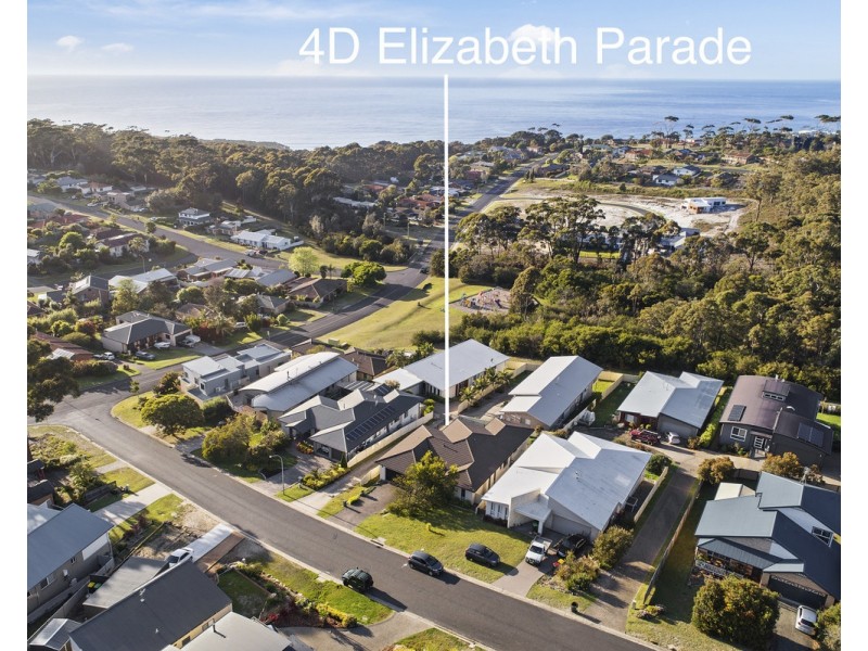4D Elizabeth Parade, Tura Beach NSW 2548