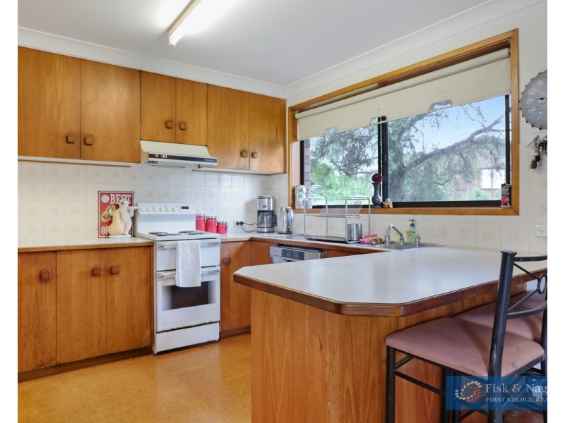 19 Kooringal Place, Bega NSW 2550