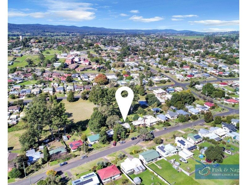 52 Meringo Street, Bega NSW 2550