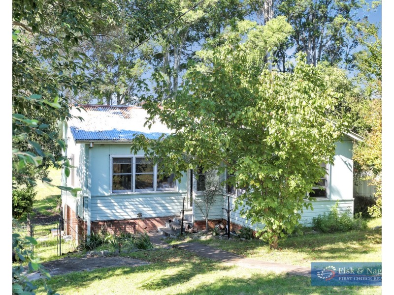 52 Meringo Street, Bega NSW 2550