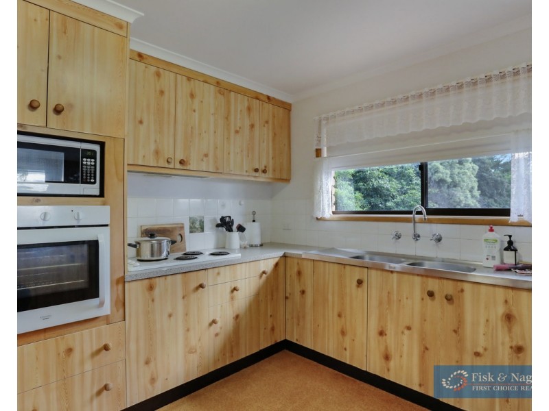 8 Scott Street, Wolumla NSW 2550