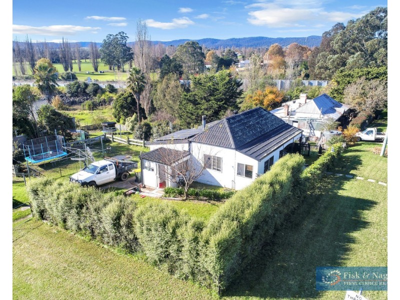 9 Kooringal Place, Bega NSW 2550